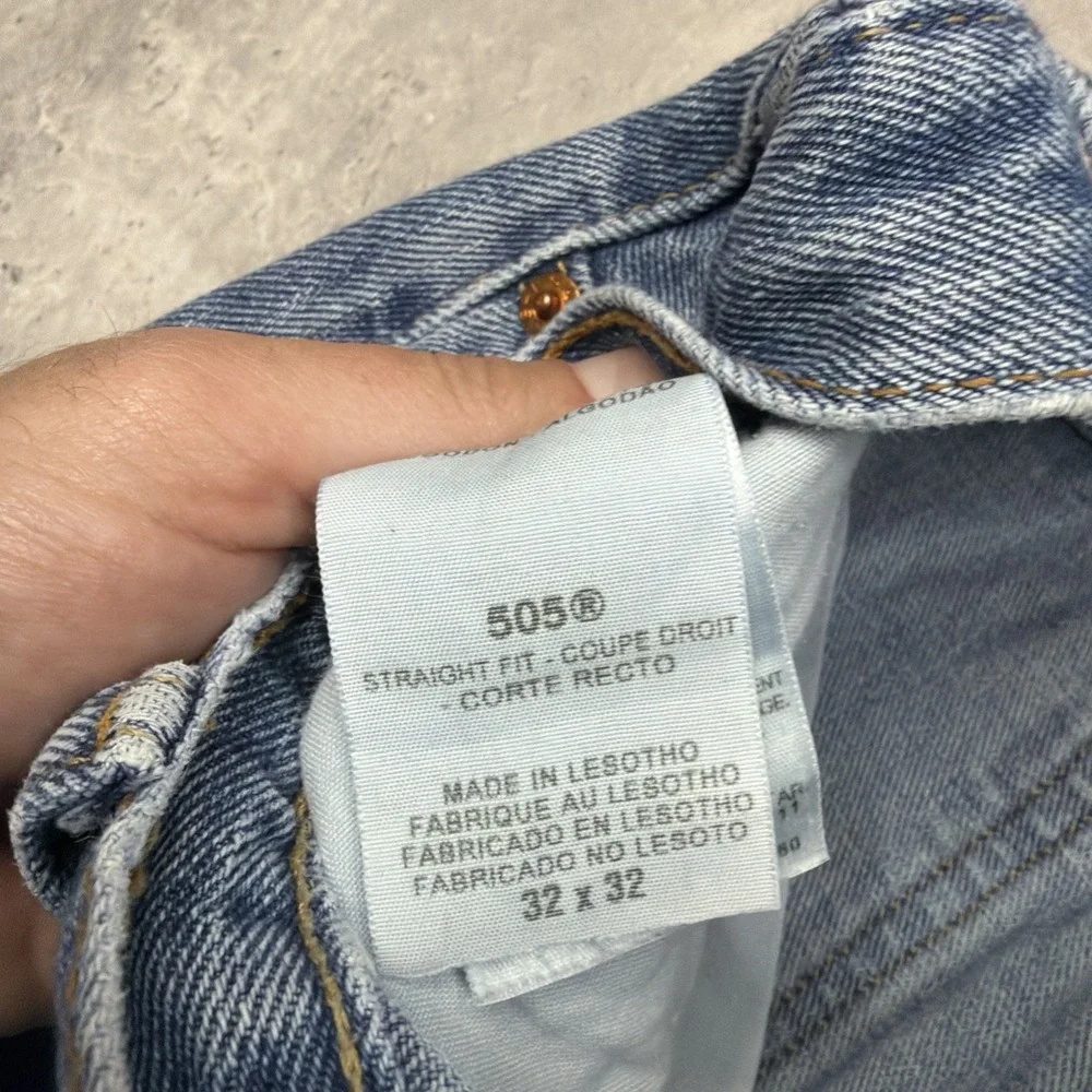 Vintage Levis 505 Jeans Mens 32x32 Blue Denim Regular Fit Straight Leg Y2K USA